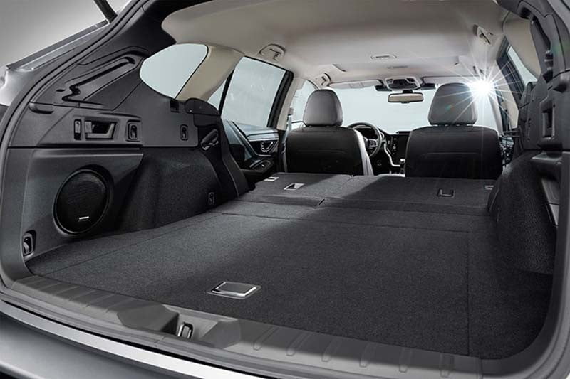 Cốp xe Subaru Outback 2023