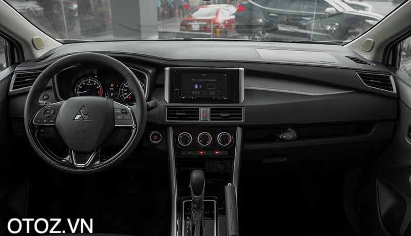 noi-that-xe-mitsu-xpander-2021-otoz-vn