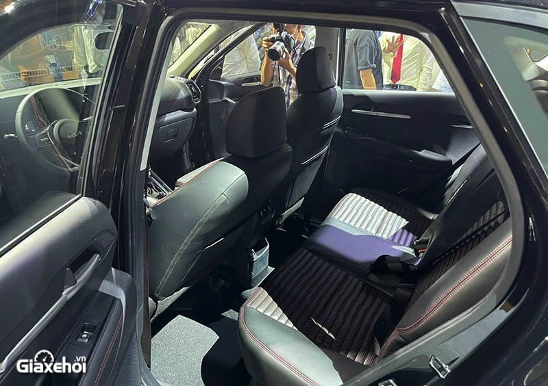 KIA Sonet 2023 giá lăn bánh, đánh giá xe, ưu đãi (08/2022)